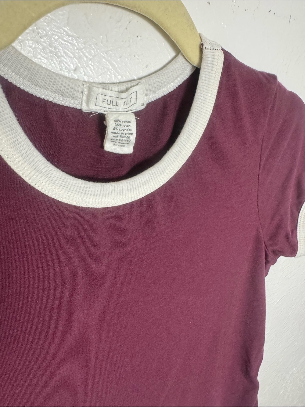 Full Tilt Ringer Cropped T-shirt - Picture 2 of 4